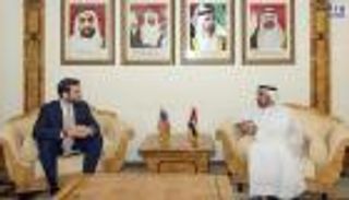 وكيل وزارة الدفاع الإماراتية يلتقي وفدا من الكونجرس الأمريكي