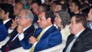 بالفيديو.. 5 مشاهد بين الإعلاميين والسيسي في "مؤتمر الشباب"