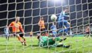 هانوفر يفوز بسداسية في كأس ألمانيا