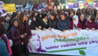 مظاهرة نسائية لاعتقال رئيسة بلدية ديار بكر 