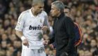 يونايتد يزاحم كبار إيطاليا على ضم بيبي