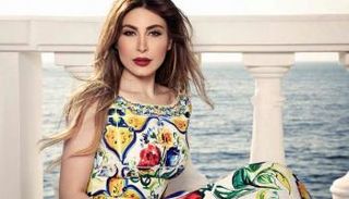 الفنانة اللبنانية يارا