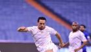 الشباب السعودي يعلن فترة غياب هدافه