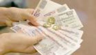 رئيس الوزراء المصري يتعهد بحل أزمة العملة