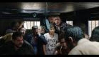 دبي السينمائي يرشح "اشتباك" لجوائز "جولدن جلوب"