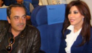 نجوى كرم ترد على المشككين بدموعها بجنازة ملحم بركات