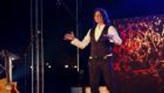 أماديه: جمهور الشارقة "السر" في نجاح احتفالية يوم العَلَم