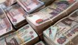 بعد تعويم الجنيه ورفع سعر الوقود.. هل بدأت مصر قرارات "اقتصاد حرب"؟