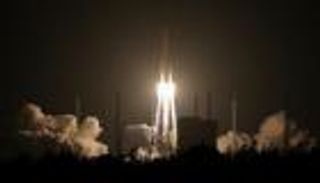 "لونغ مارش-5".. أكبر صاروخ صيني ينطلق للفضاء