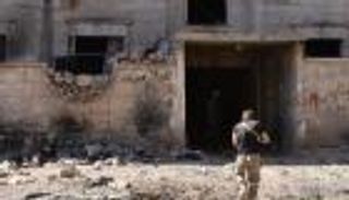 مسلحو حلب يردون على هدنة موسكو بإصابة جنديين روسيين