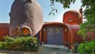 بالصور: أغرب منزل في سان فرانسيكسو.. القبح ينافس الجمال