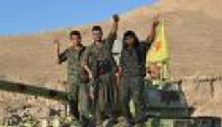 قوات سوريا الديمقراطية تحرز تقدما محدودا حول الرقة