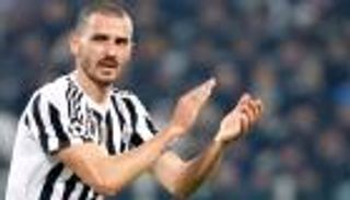 محنة بونوتشي توحد جماهير إيطاليا