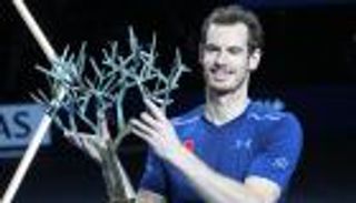 موراي أول بريطاني يعتلي عرش التنس.. وفيدرر خارج الكبار