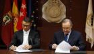 كريستيانو يمدد عقده "رسميا" مع الريال