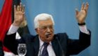 صلاحية "رفع الحصانة" للرئيس تفجر أزمة بالساحة الفلسطينية