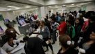 مراكز الانتخاب.. طوابير بالساعات وتعطل ماكينات وتأخر فتح لجان