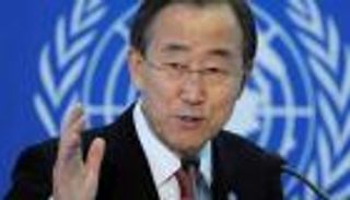بان كي مون يحث الأمريكيين على الهدوء.. ويصف هيلاري بـ"الرمز"
