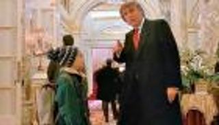 بالفيديو.. ترامب ممثل "كومبارس" في "Home Alone"