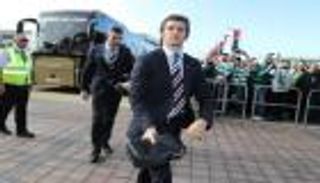 "المشاغب" بارتون يحصل على أجازة بسبب ضغوط العمل