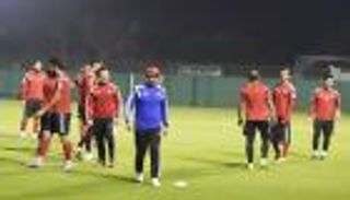 خميس أحدث أزمات الأبيض قبل مواجهة العراق