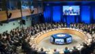 صندوق النقد: مصر تنال 2.75 مليار دولار الجمعة بشرط إقرار المجلس