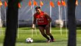 سانشيز يطمئن جمهور أرسنال قبل موقعة يونايتد