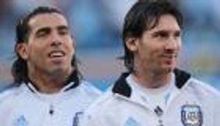 تيفيز: ميسي من كوكب آخر