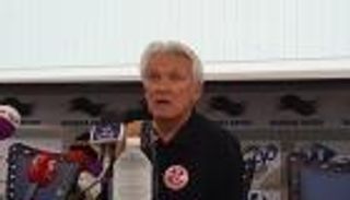 مدرب تونس يشعل المنافسة على مركز الجناح الأيسر 