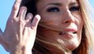 ميلاني ترامب.. الأولى في 5 ألقاب وترتدي ثوب "جاكي"