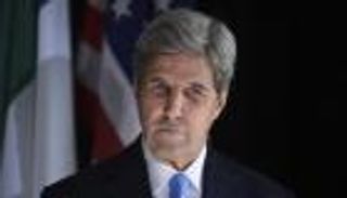 كيري يطلب من "الخارجية" التعاون مع ترامب