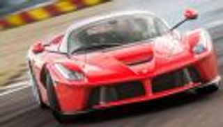 سيارات فيراري ستتحول الى المحركات الهجينة بحلول 2019