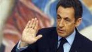 انتخابات فرنسا.. بين "يأس" ساركوزي و"بزوغ" جوبيه و"سطوة" لوبان