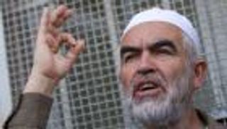 رائد صلاح يعلن إضرابا مفتوحا ضد عزله في سجن إسرائيلي