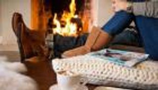 بالصور .. الأثاث المخملي لشتاء أكثر دفئا