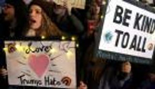 اعتقالات وعنف .. مظاهرات "ليس رئيسي" تحرج أمريكا 