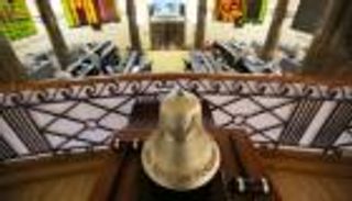 أسهم السعودية ومصر تواصل الهبوط