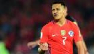 مدرب تشيلي يرد على غضب أرسنال بالاعتماد على سانشيز