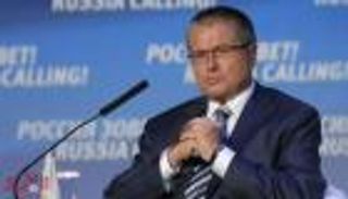 احتجاز وزير الاقتصاد الروسي في قضية رشوة