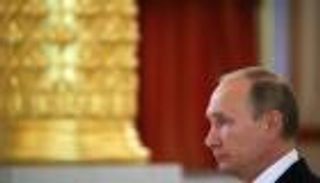 "نيويوركر": مواقف ترامب السياسية على هوى بوتين