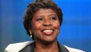 الإعلامية الأمريكية جوين أيفيل تشهد على انتخاب ترامب.. وترحل