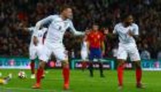  فاردي يحتفل بهدفه "الغائب" على طريقة تحدي "مانيكان"