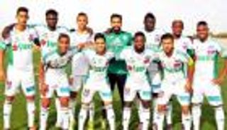 فنان مغربي يهاجم رئيس الرجاء بسبب "الأزمة المالية"