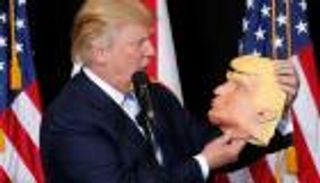 إنفوجراف.. العالم يبحث عن "الفاشية وأخواتها" بعد فوز ترامب