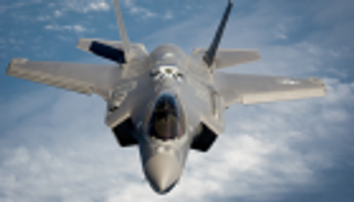 تركيا تتوقع تسلمها أول طائرتين "إف–35" في 2018