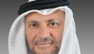 قرقاش من مكة: الاستهداف الحوثي اعتداء سافر على أطهر بقاع الأرض
