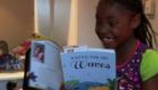 كاتبة إفريقية في السابعة تلهم أقرانها