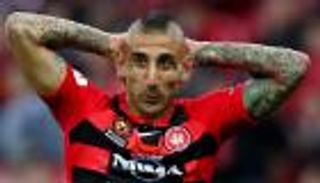 بالفيديو.. التسلل يقتل فرحة جنونية لمهاجم استرالي بهدفه