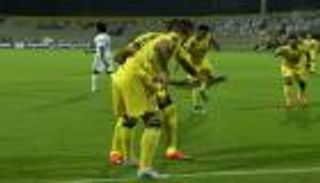 بالفيديو.. الوصل يُدخل "تحدي المانيكان" للدوري الإماراتي