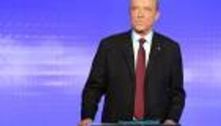 جوبيه الأوفر حظا في انتخابات الرئاسة الفرنسية: أنا لست كلينتون